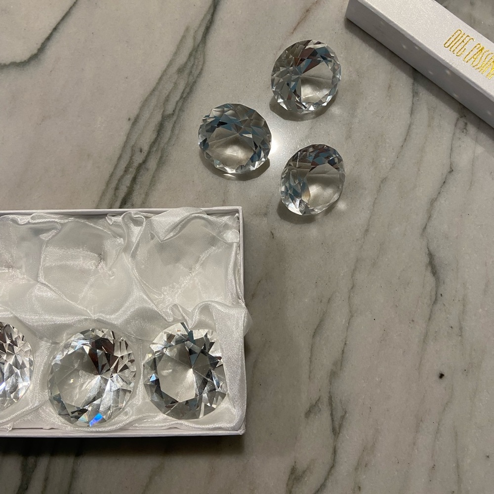 Diamond Shape Crystal Paperweights